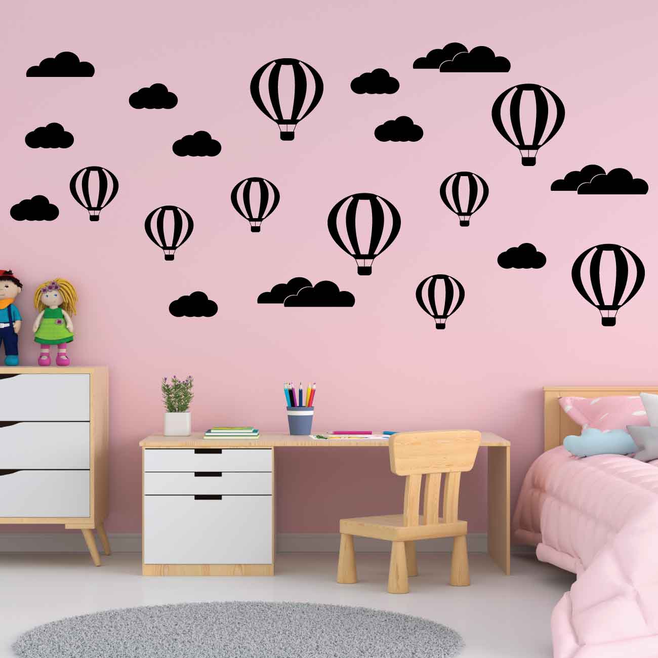 סט מדבקות קיר לחדרי ילדים ותינוקות - כדורים פורחים ועננים גדולים